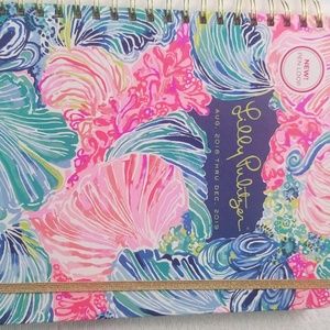 Lilly Pulitzer agenda jumbo size